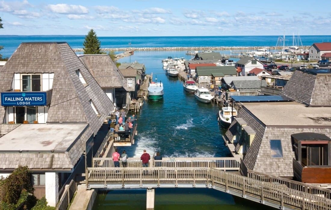 Fish Town shanties along the Leland River